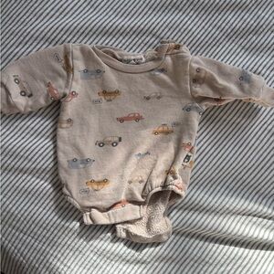 Baby sweatshirt Onesie with Car Print